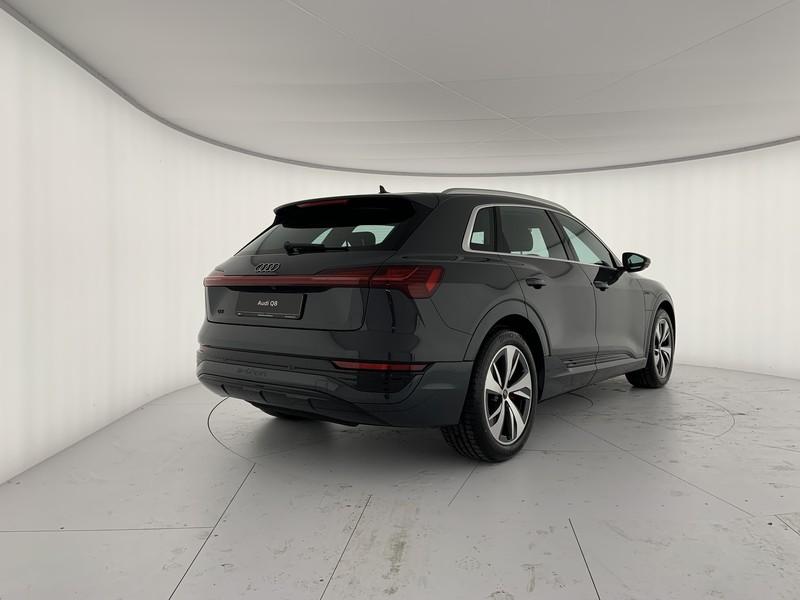 Audi Q8 e-tron 50 quattro