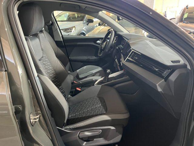 AUDI A1 SPB 30TFSI STronic S line "17 Sline/FULL LED/PARK/