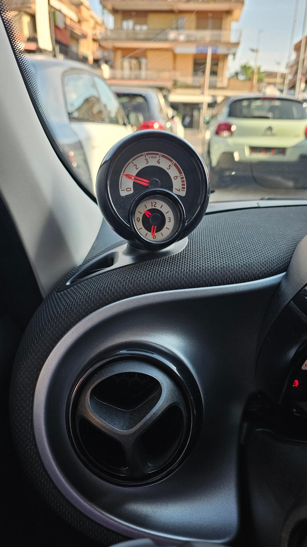 Smart Forfour 70 1.0 twinamic Passion PACK SPORT NAV ANDROID CARVERTICAL OK