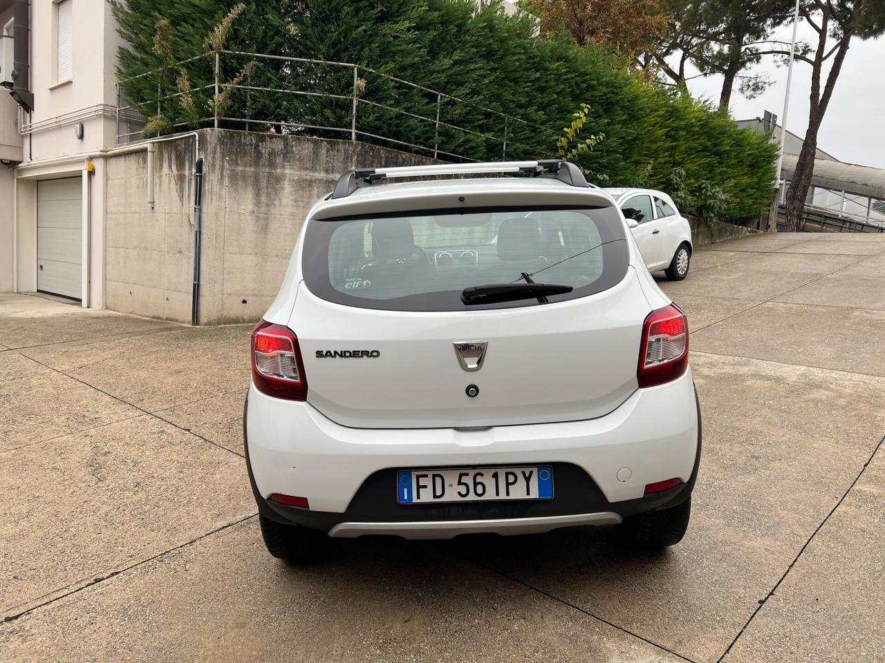 Dacia Sandero Stepway 0.9 TCe 12V TurboGPL 90CV Start&Sto150.000 kmp