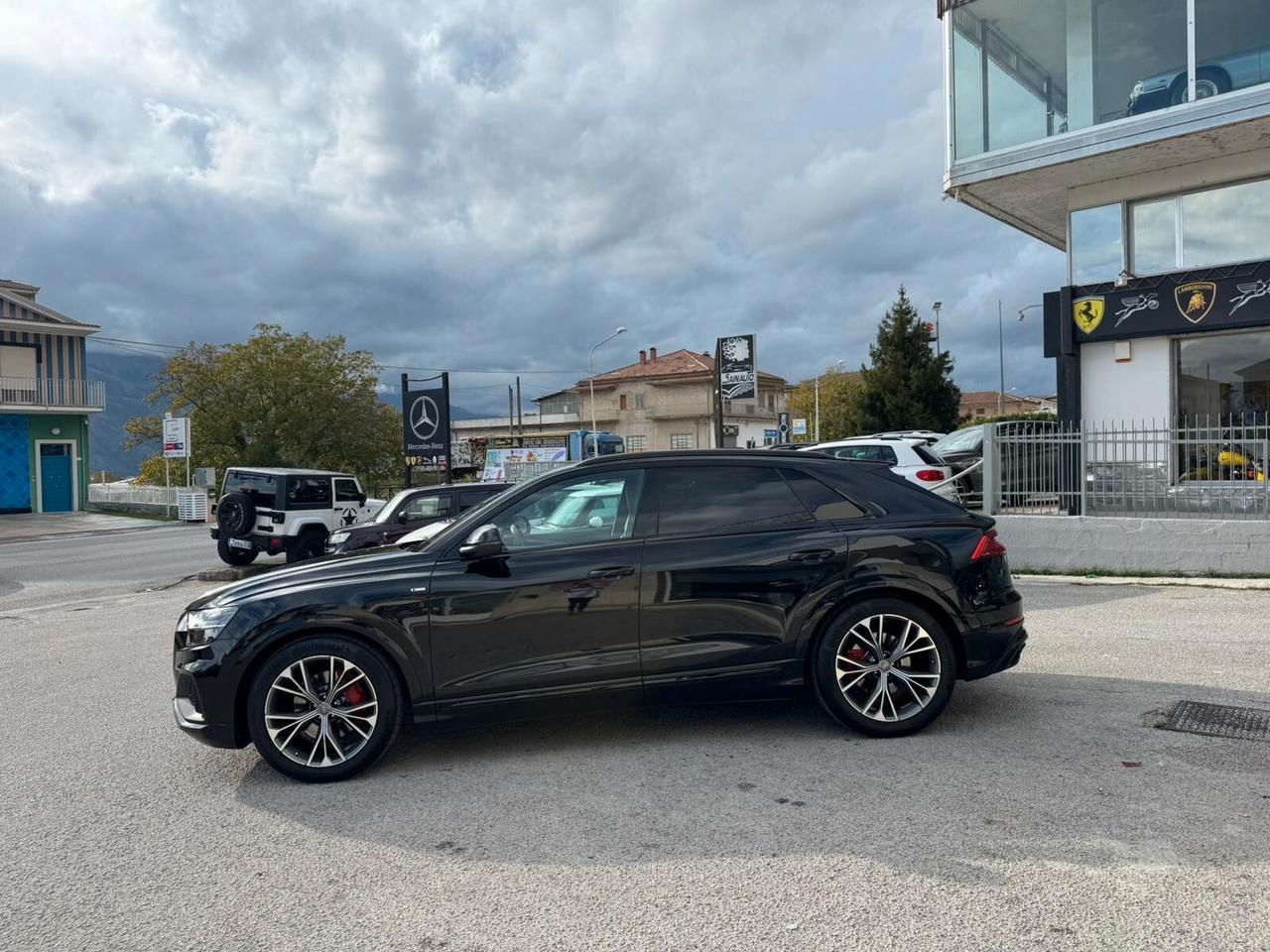 Audi Q8 50 TDI 286 CV quattro tiptronic Sline garanzia