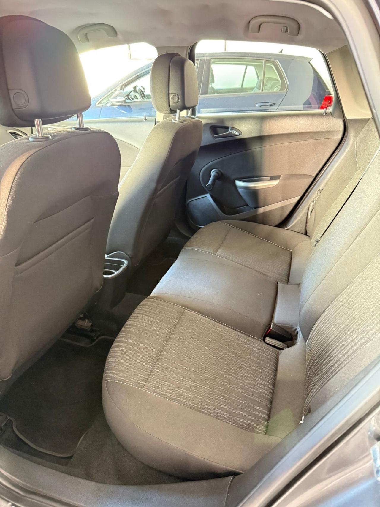 Opel Astra 1.7 CDTI 110CV 5 porte Cosmo