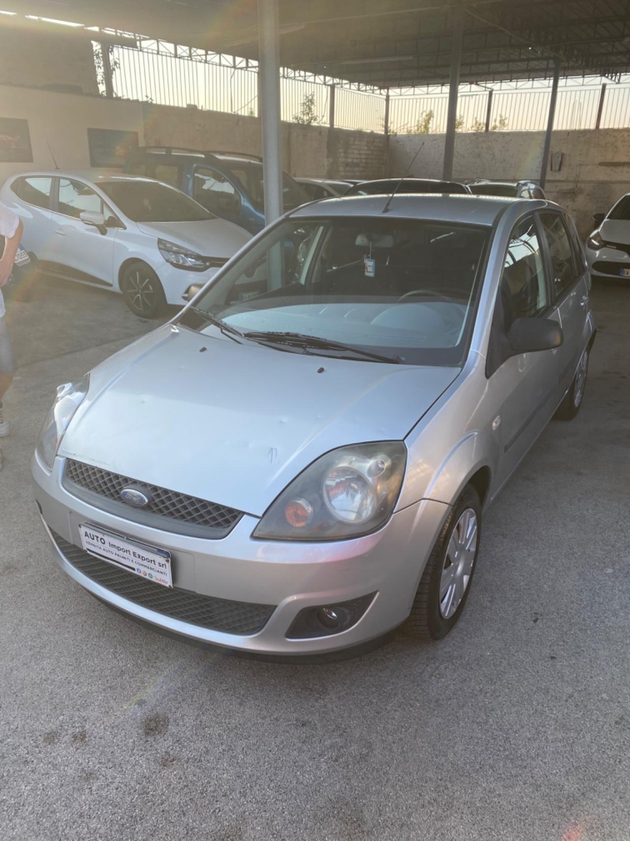 Ford Fiesta 1.4 TDCi 2006 TAGLIANDATA