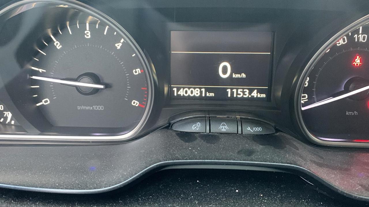 Peugeot 2008 BlueHDi 100 Allure EURO 6