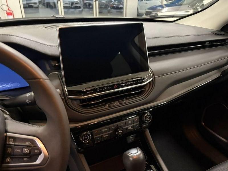 Jeep Compass e-Hybrid 1.5 Turbo MHEV T4 96kW Summit DDCT