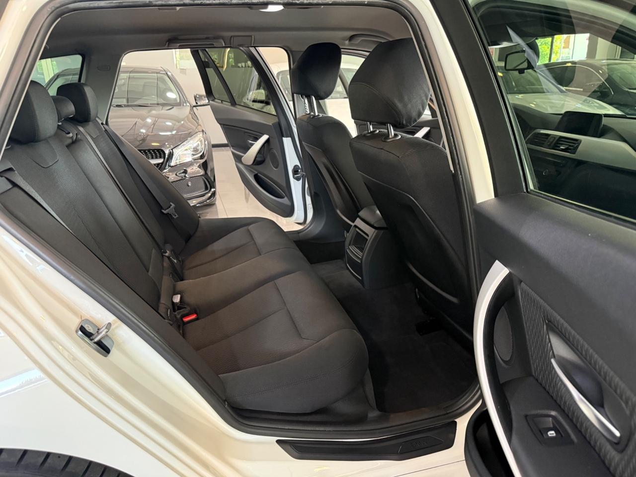 Bmw 320 Touring 320d MANUALE !!