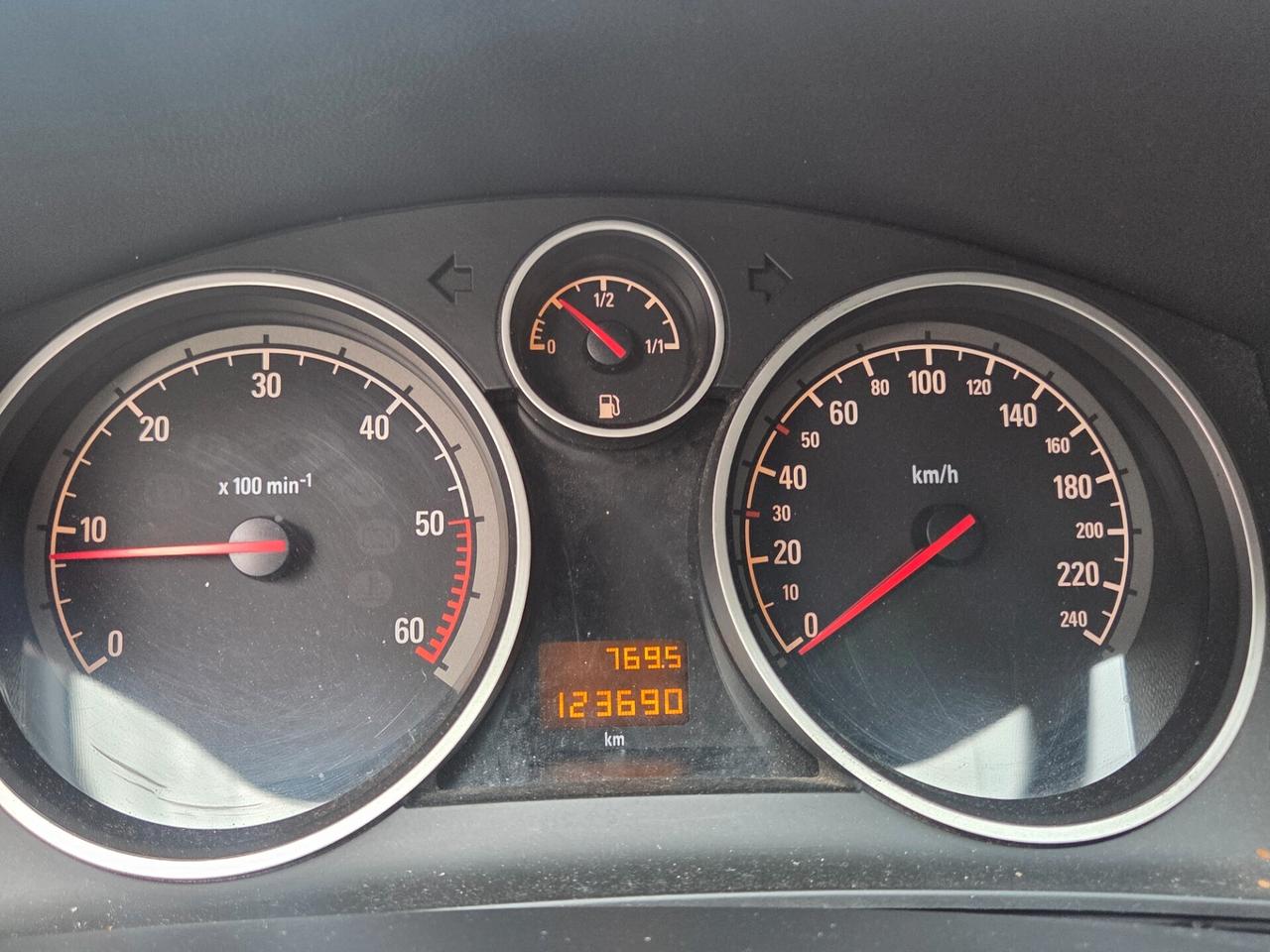 Opel Astra 1.7 CDTI 101CV 5 porte Cosmo