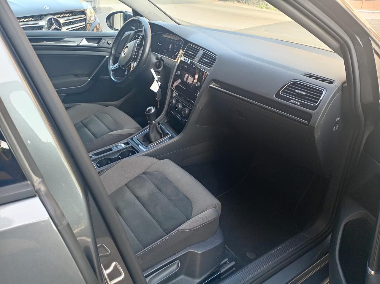Volkswagen Golf 7.5 1.6 TDI 115 CV 5p. Executive BlueMotion Technology