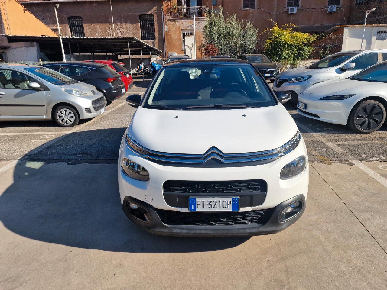 Citroen C3 1.2 puretech Shine s&s 83cv neopatentati my18