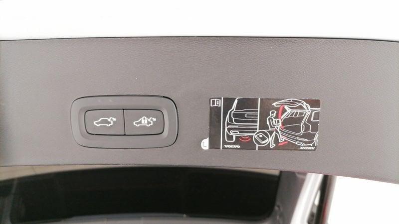 Volvo XC40 1.5 t5 phev Inscription auto my21