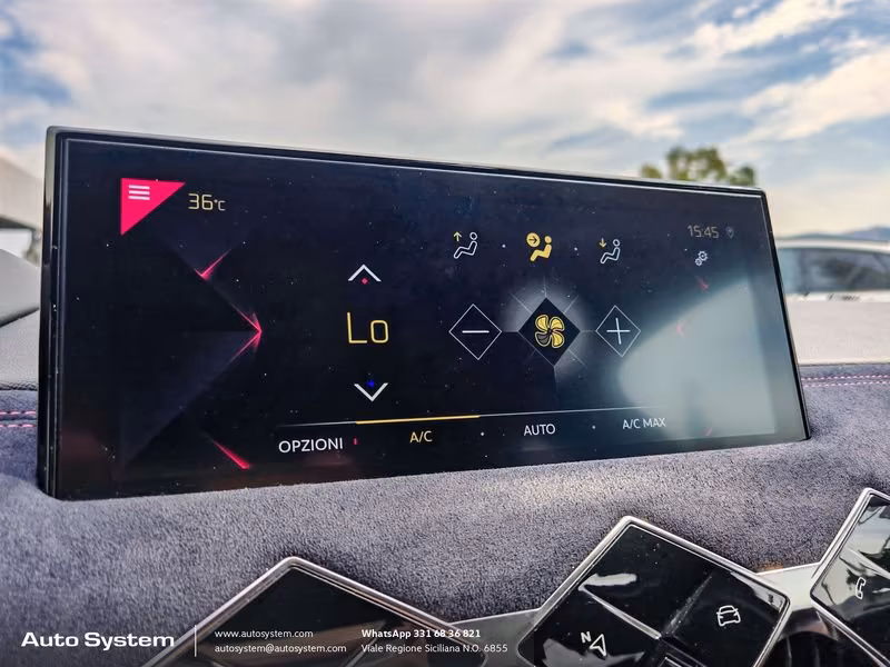 DS DS3 DS3 Crossback 1.5 bluehdi Ines de la Fressange 130cv auto