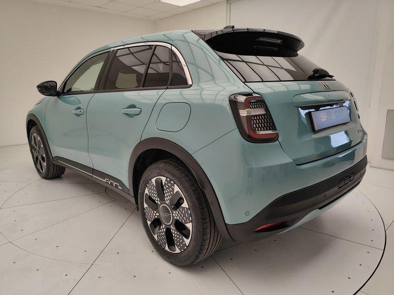 FIAT 600 IV 2023 1.2 hybrid La Prima 100cv auto