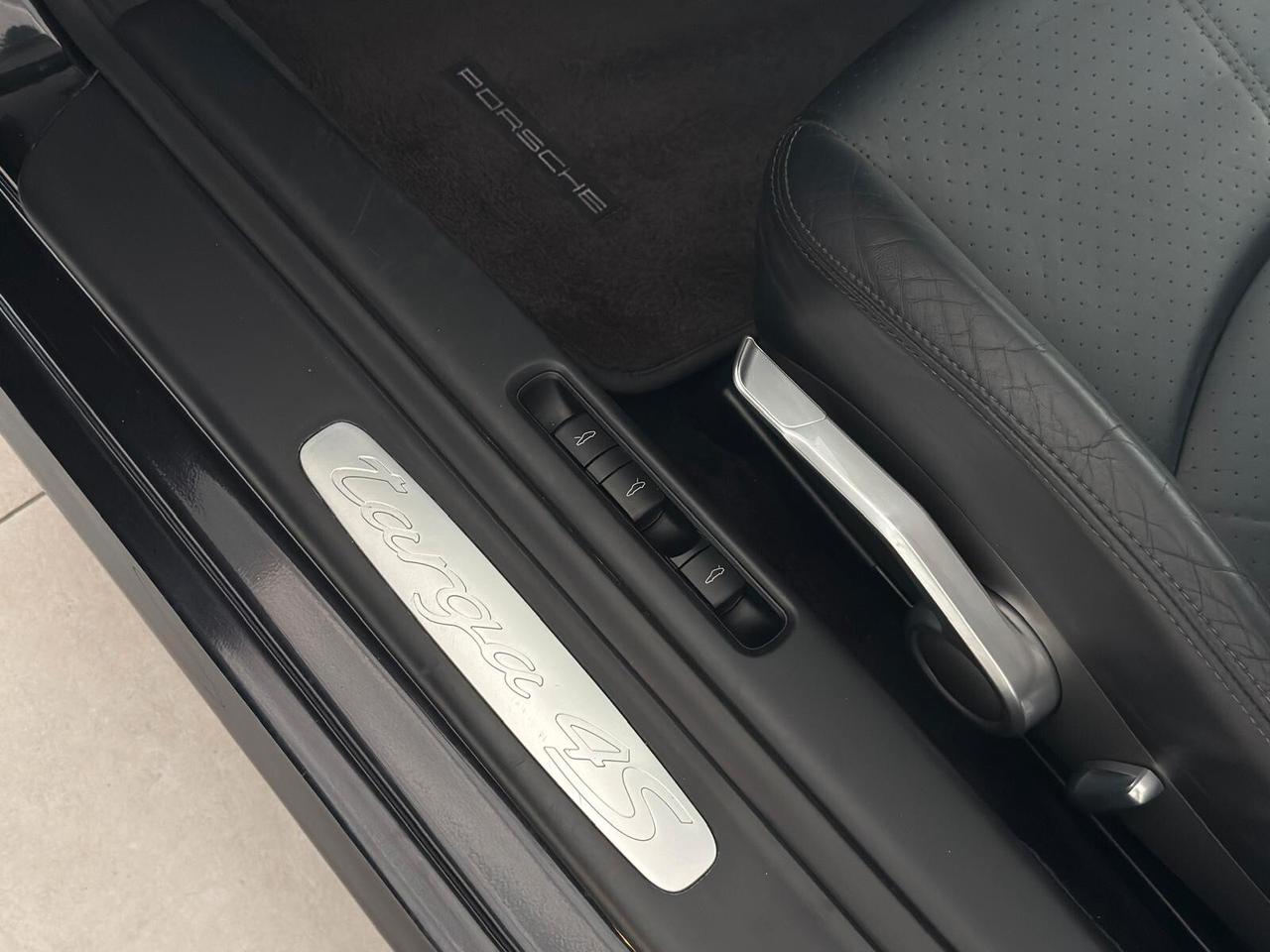 Porsche 911 Targa 4S