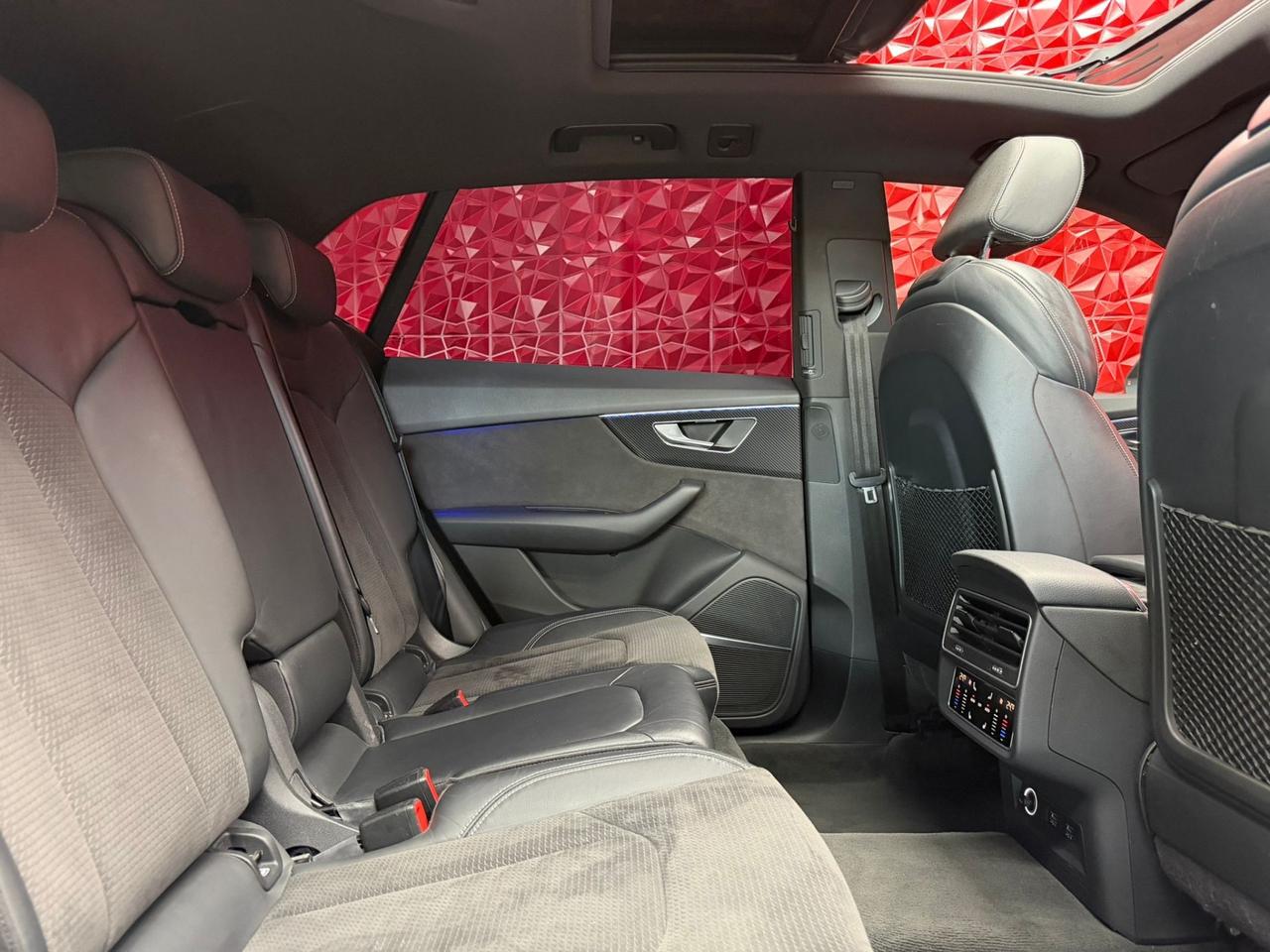 Audi Q8 50 TDI 286CV ALLES. SQ8 TETTO IVA DEDUCIBILE