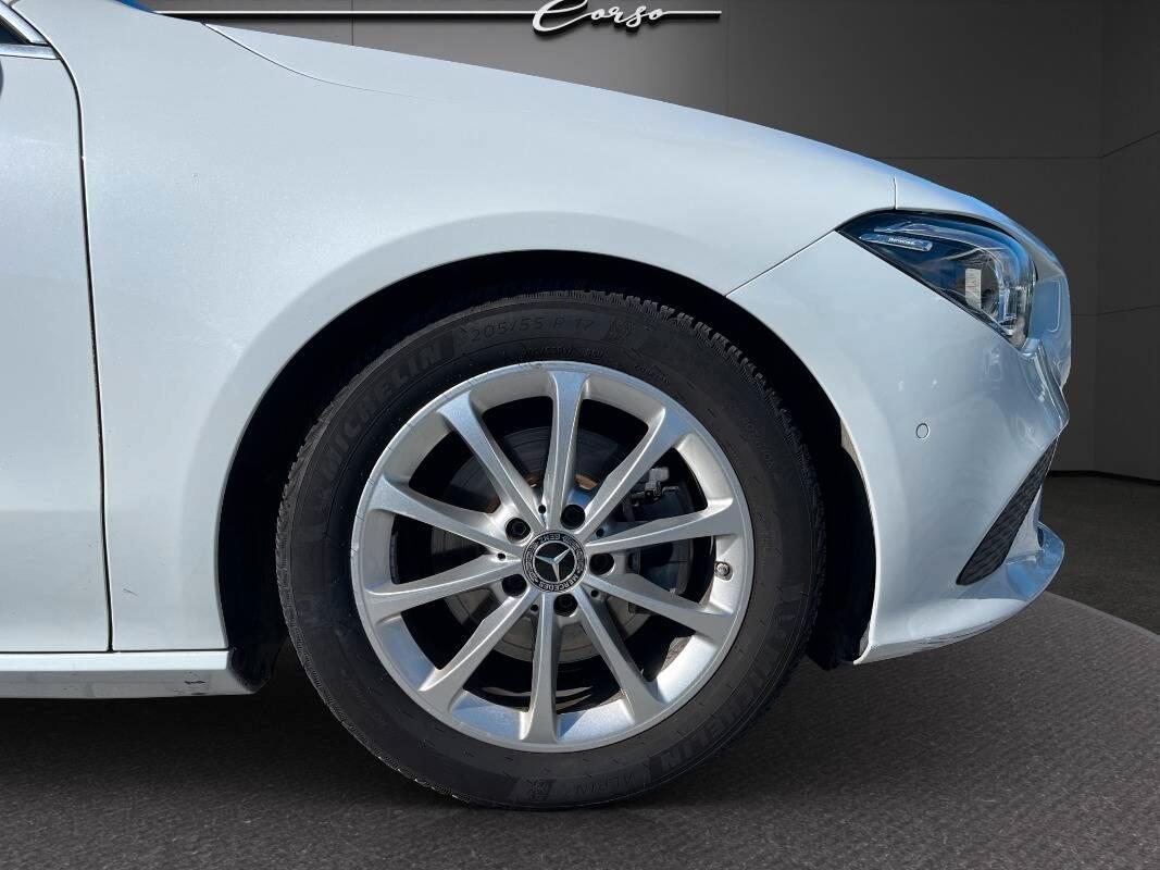 Mercedes CLA Shooting Brake Shooting Brake 200 d Business Extra 4matic auto