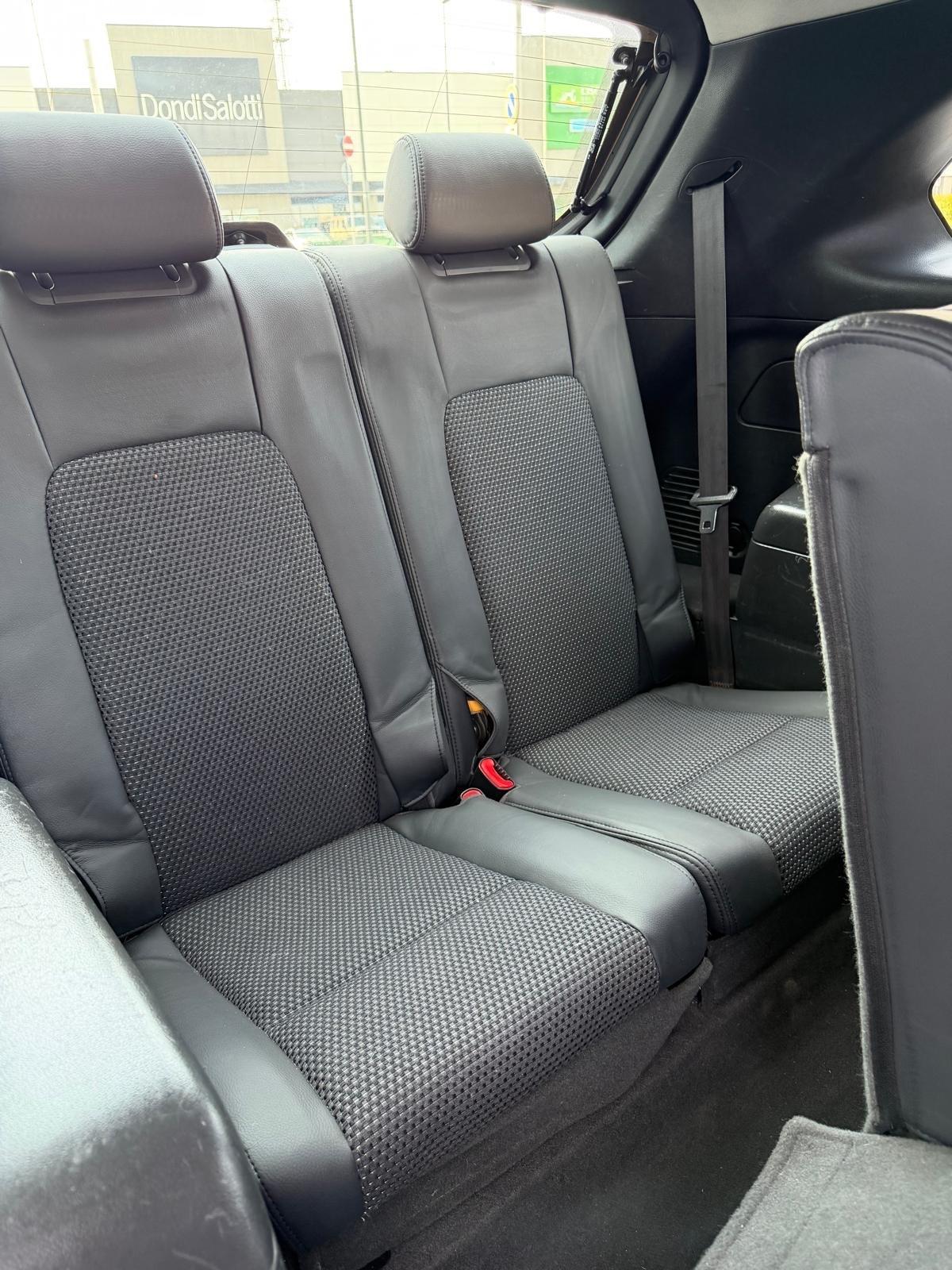 Chevrolet Captiva 2.0 VCDi 2WD