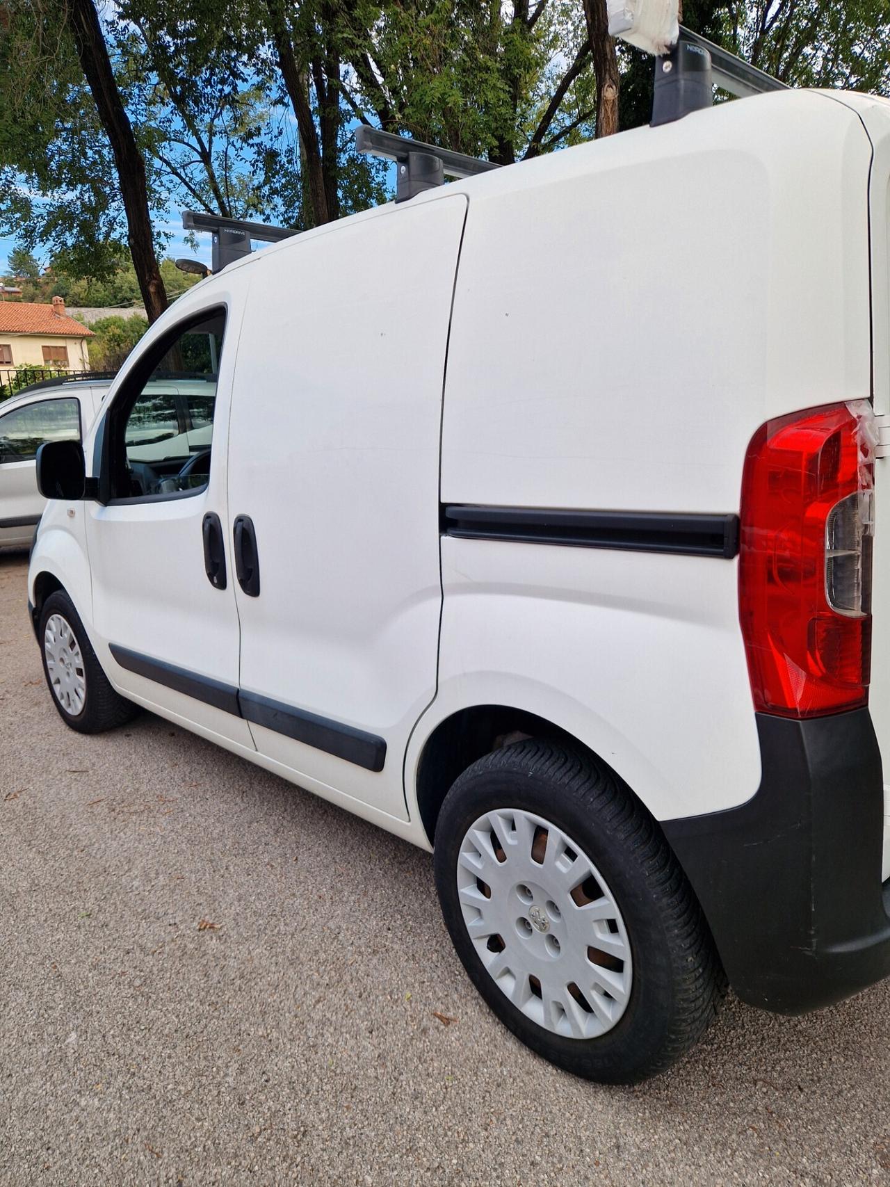 Peugeot Bipper 1.3 HDi 80CV Autocarro - 2018