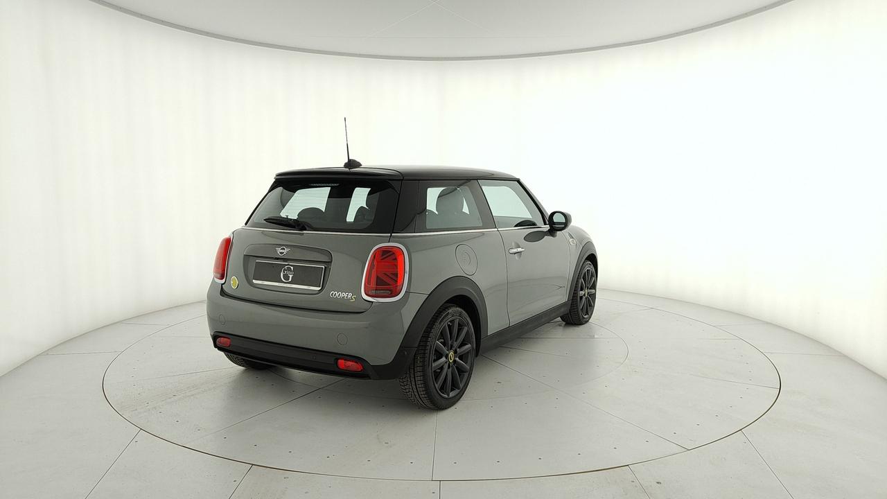 MINI Mini F56 Full Electric - Mini 3p Cooper SE M auto
