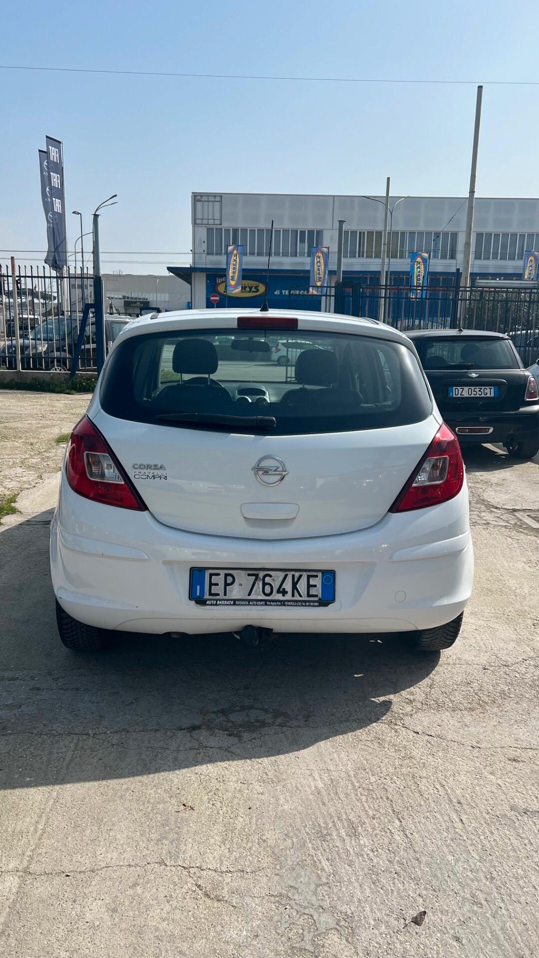 Opel Corsa 1.2 85CV 5 porte GPL-TECH Elective