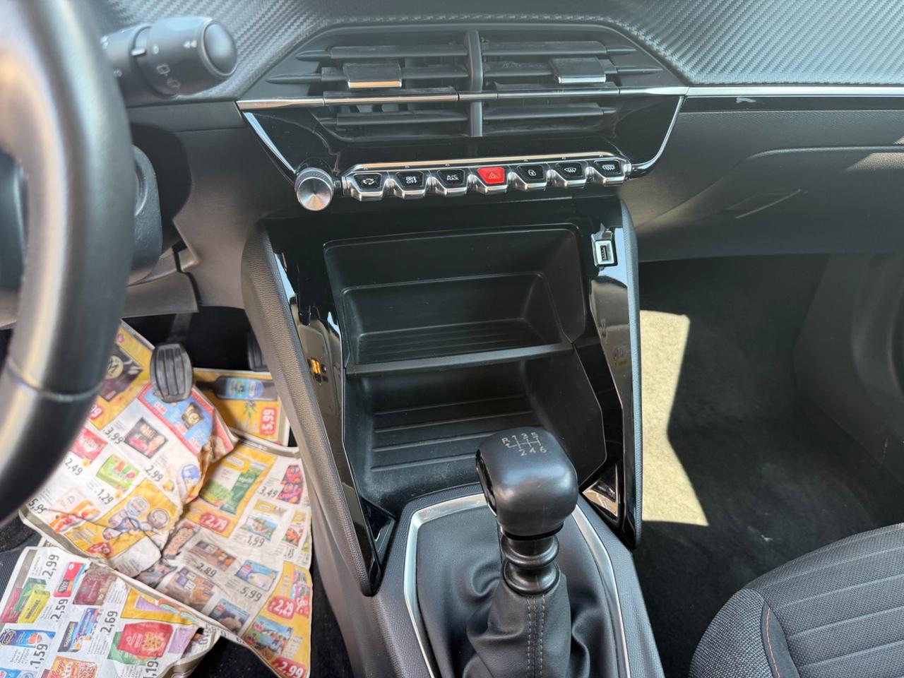 Peugeot 2008 BlueHDi 130 S&S EAT8 Allure