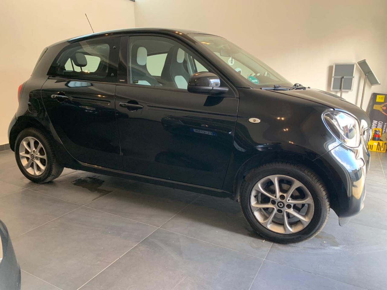 Smart ForFour 70 1.0 Passion