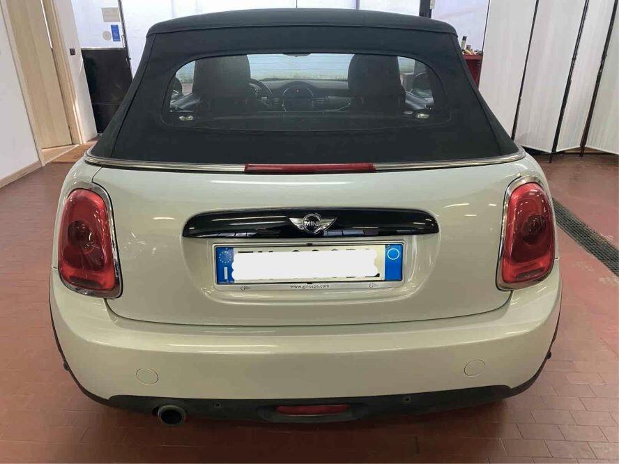 Mini 1.5 Cooper Hype Cabrio automatica navigatore