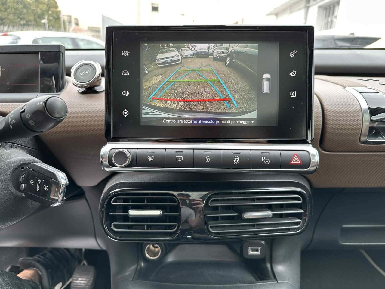 Citroen C4 Cactus BlueHDi 100 Shine