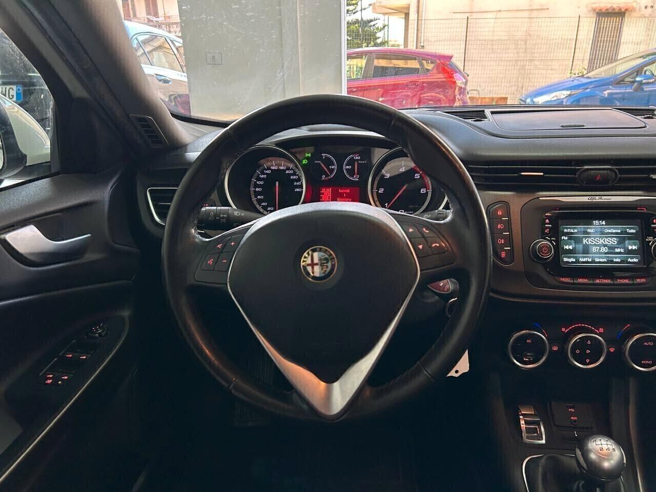 Alfa Romeo Giulietta 1.6 JTDm-2 105 CV Distinctive