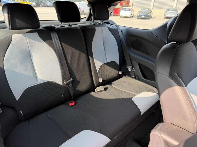 DS AUTOMOBILES DS 3 134,755km 1.4 VTi 95 Chic Stupenda Bellissima