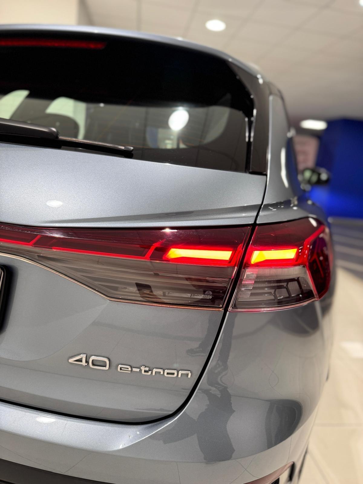 AudiQ4 e-tron 40 S line edition