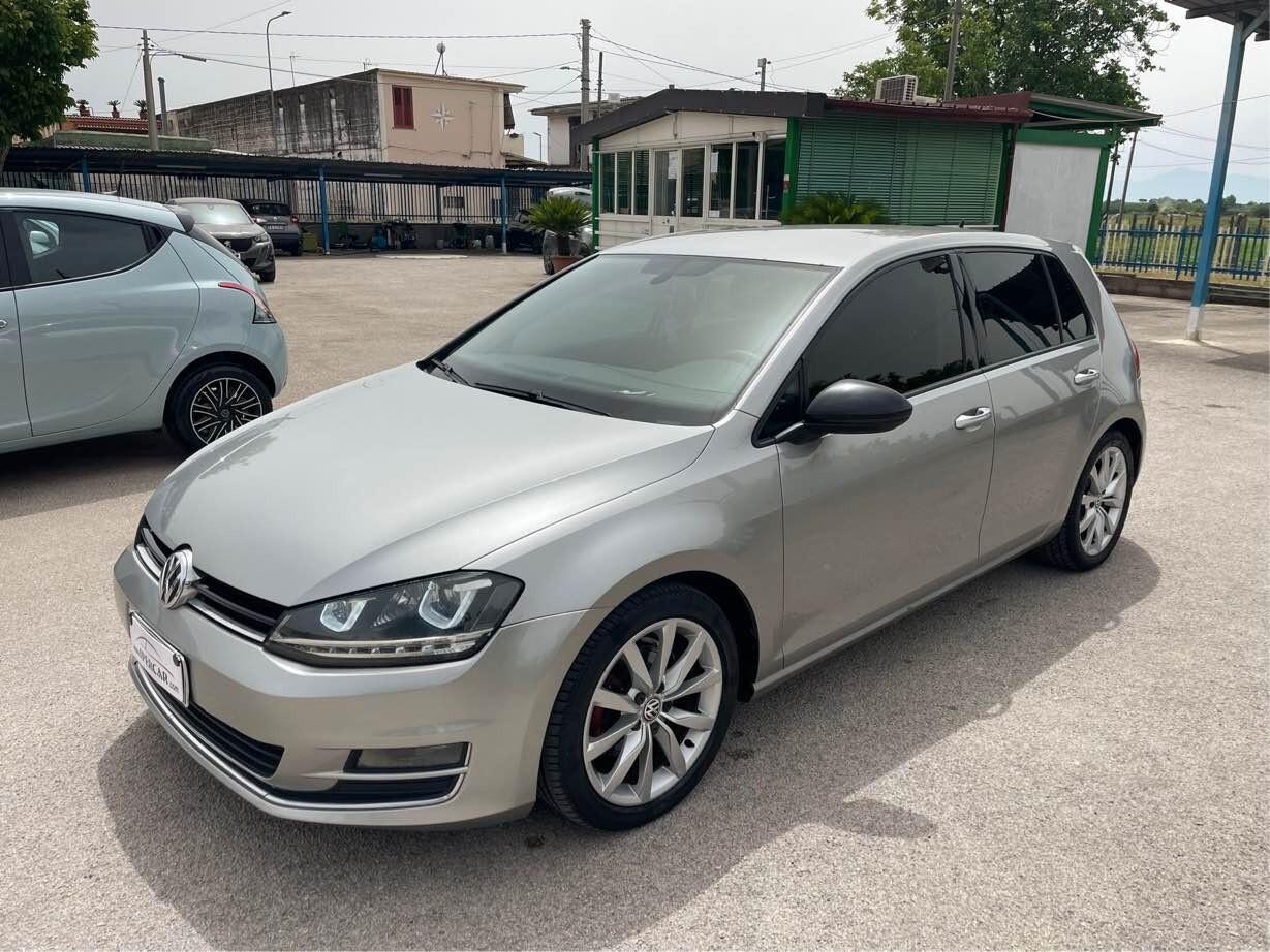 Volkswagen Golf 2.0 TDI DSG 5p. Highline BlueMotion Technology