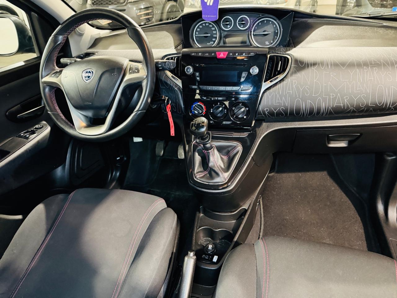 Lancia Y 0.9*80 CV* Ecochic (GPL) Gold*NEOPATENTATI*