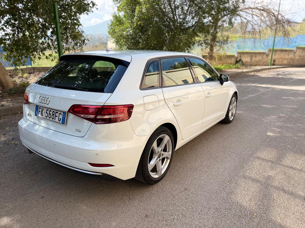 Audi A3 SPB 1.6 TDI 116 CV Sport