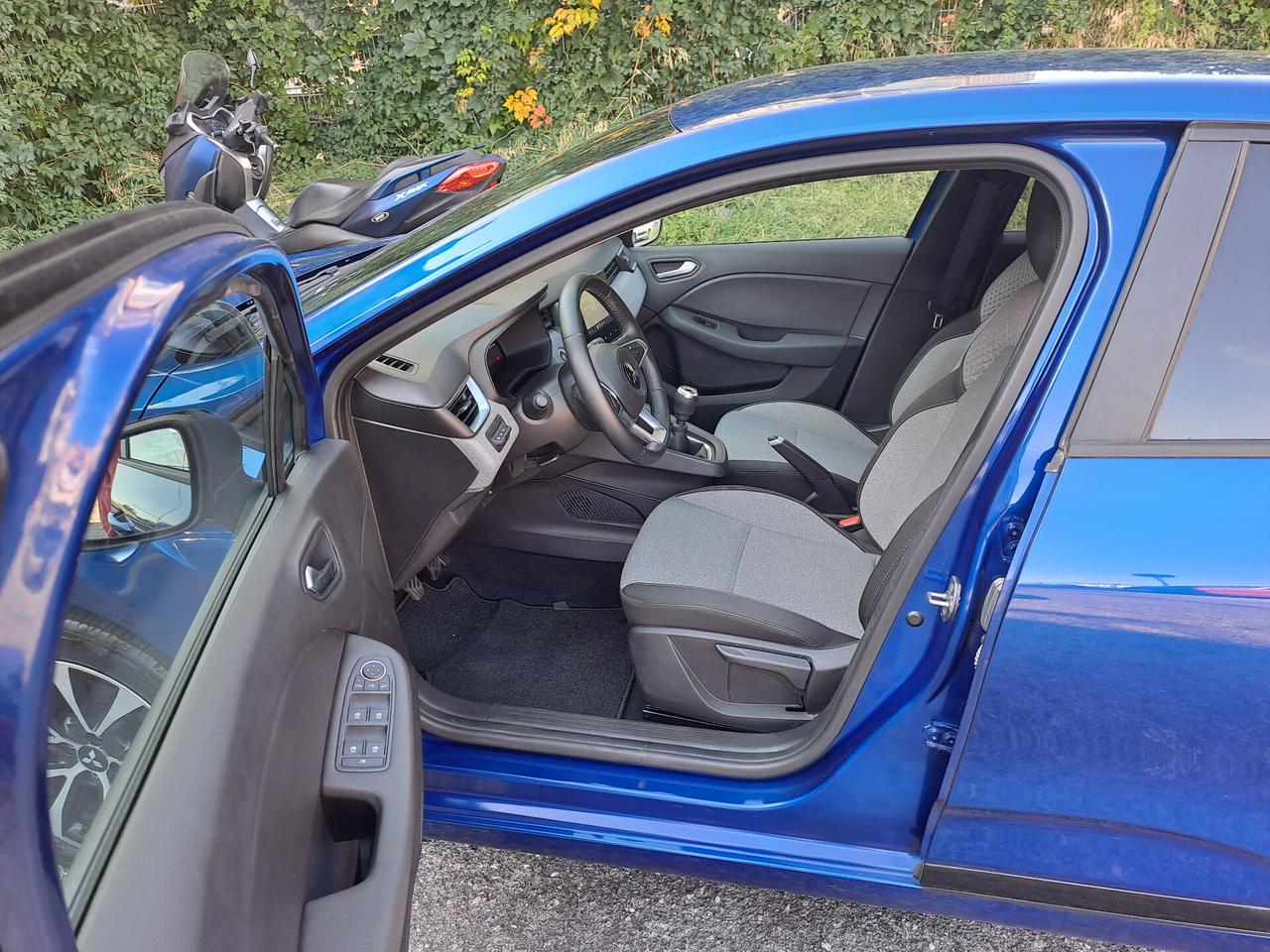 Mitsubishi Colt 1.0L turbo 90 CV Invite