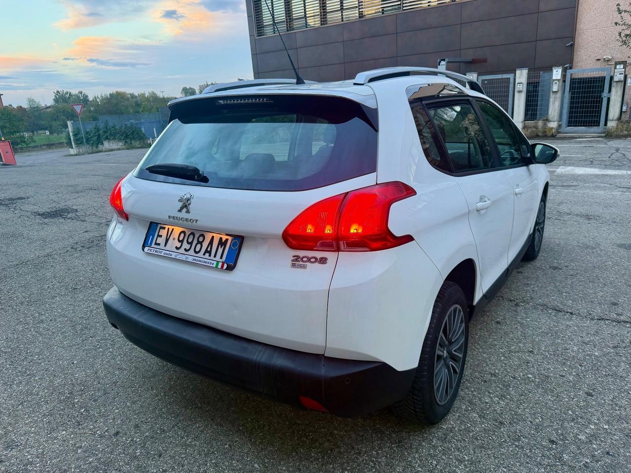 Peugeot 2008 1.6 e-HDi 2014 120.000km per neopatentati