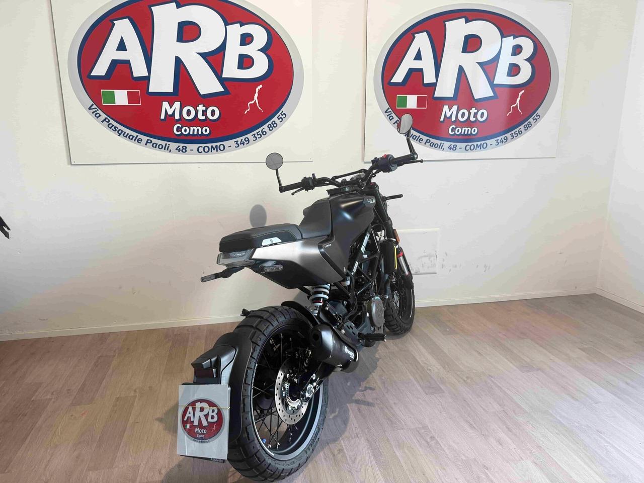 Husqvarna Svartpilen 401