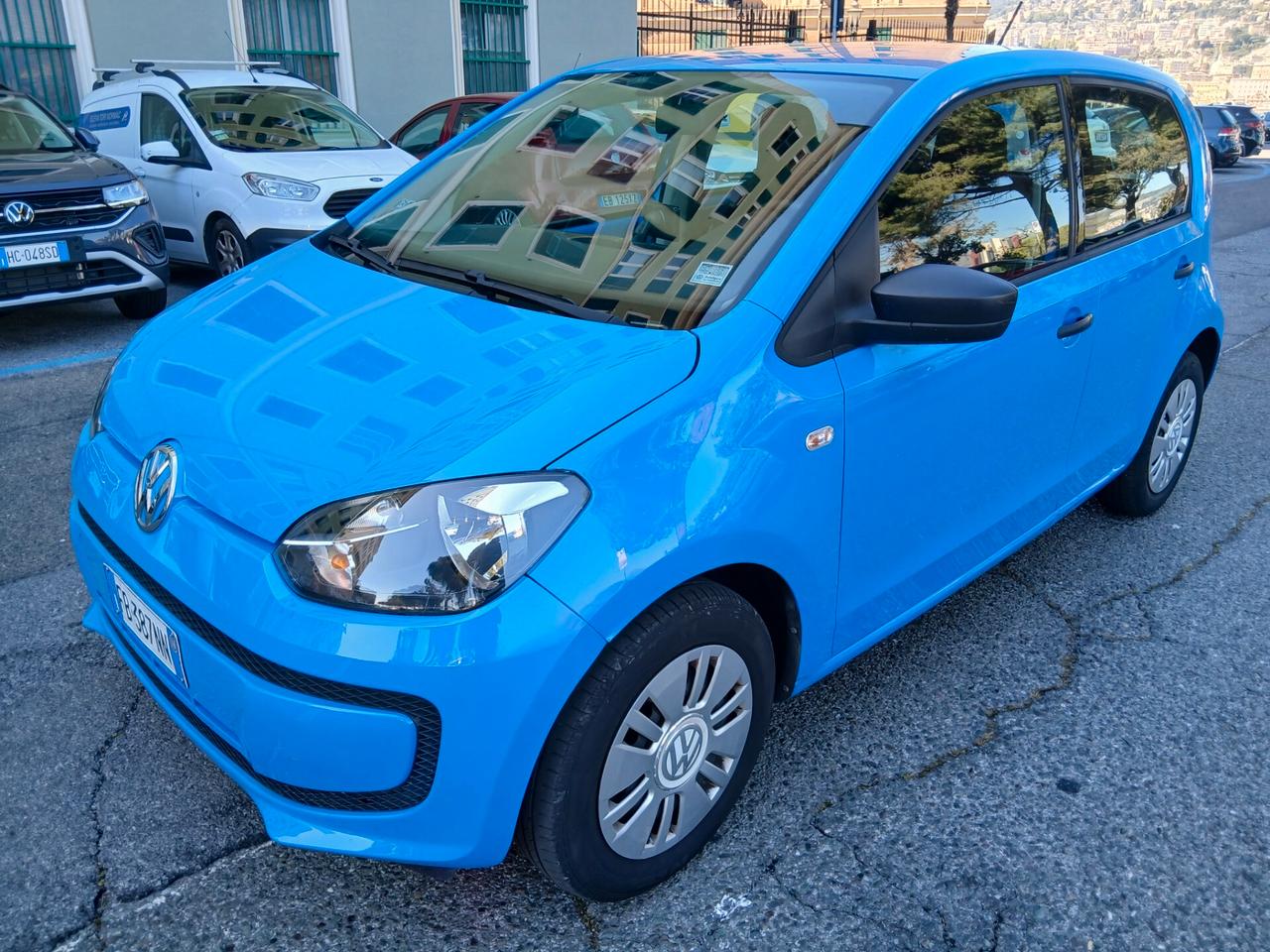 Volkswagen up!