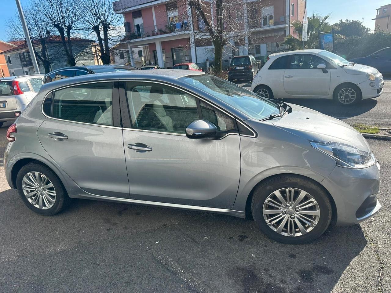 Peugeot 208 PureTech 82 5 porte Active