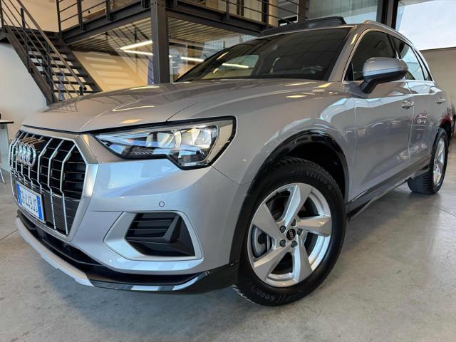 AUDI Q3 40 TDI quattro S tronic Business Advanced