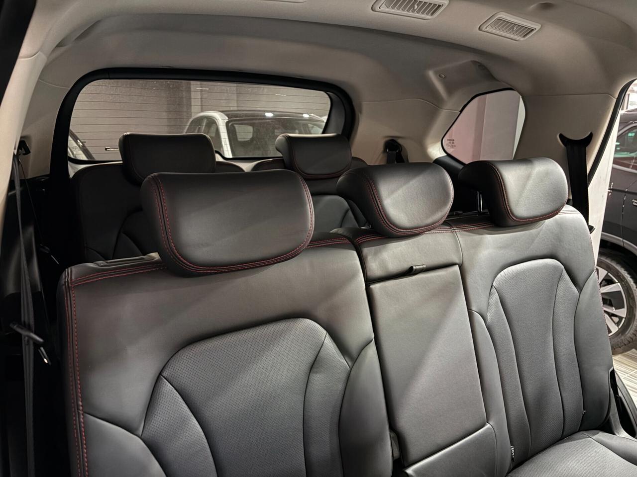 Cirelli 6 1.5 Mhev Premium 139cv 7 posti NUOVA - Linea Black