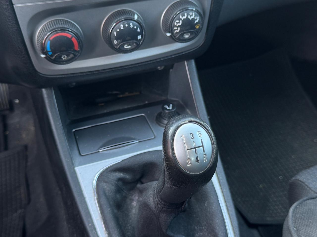 Alfa Romeo 147 1.6 16V Benzina 105 Cv 5p neopatentati