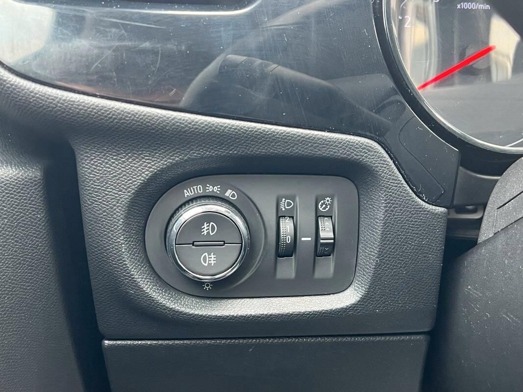 Opel Corsa 1.5 Edition s&s 100cv Con CARPLAY