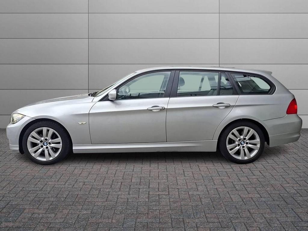 BMW Serie 3 Touring 318 d Futura