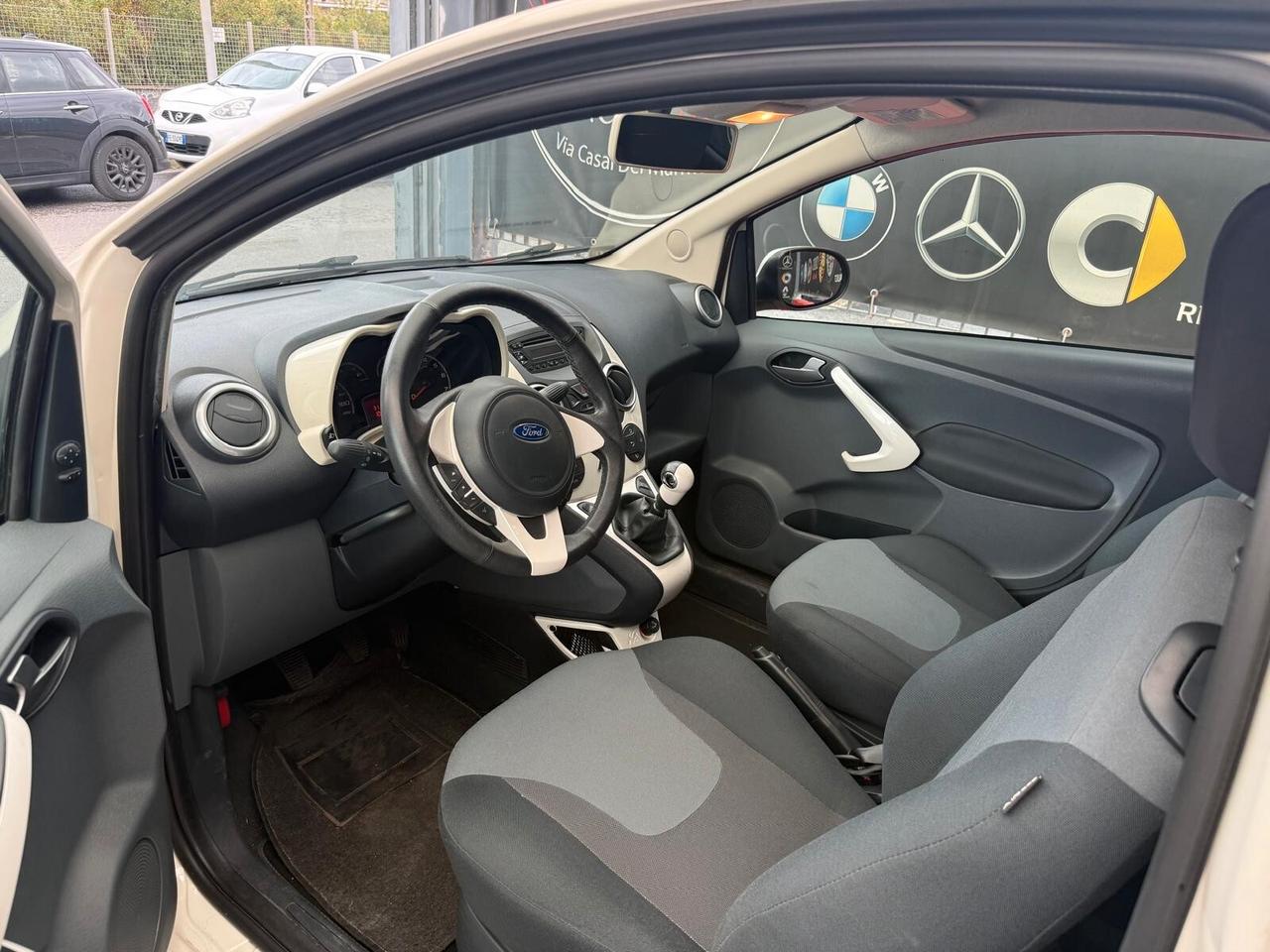 Ford Ka 1.2 BENZ TITANIUM NEOPATENTATI OK