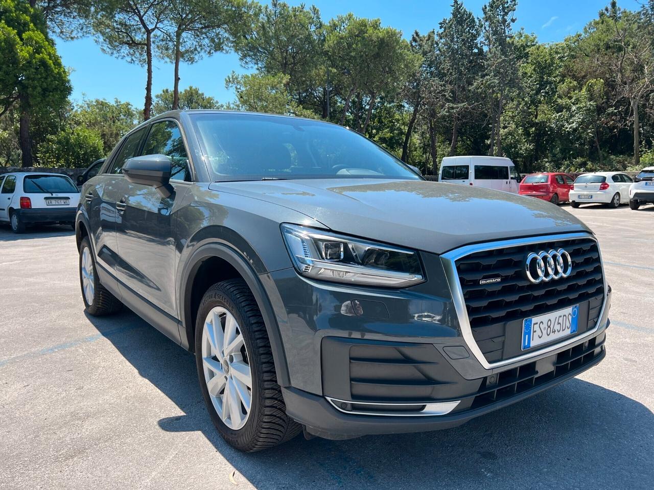 Audi Q2 2.0 TDI quattro S tronic Business