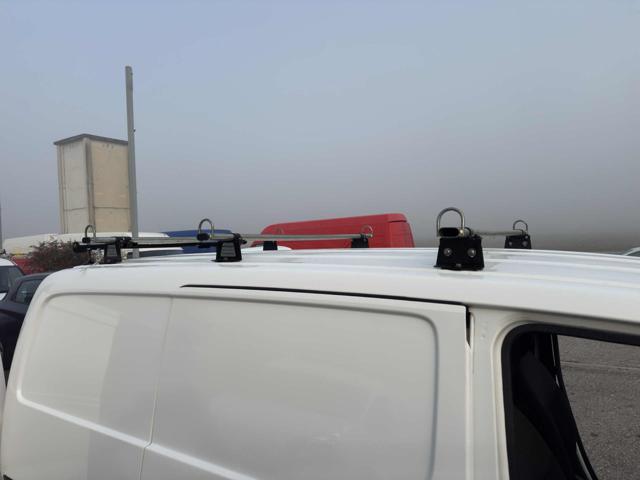 NISSAN e-NV200 VAN COURIER 42kWh AUTONOMIA 250 KM-RETROCAMERA