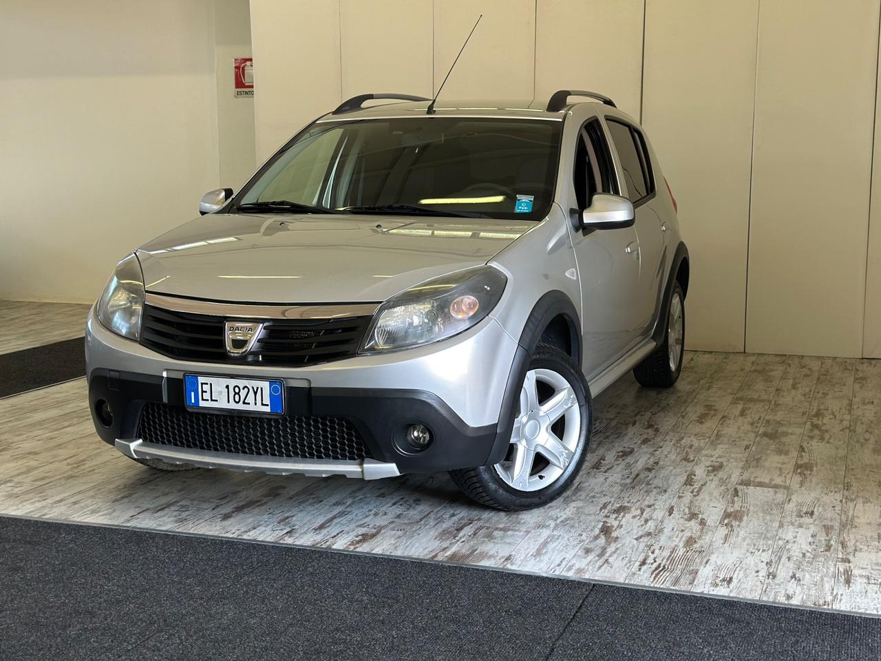 Dacia Sandero Stepway 1.6 8V GPL 85CV Ok Neopatentati