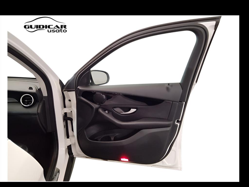 Mercedes-Benz GLC - X253 - GLC 220 d Sport 4matic auto