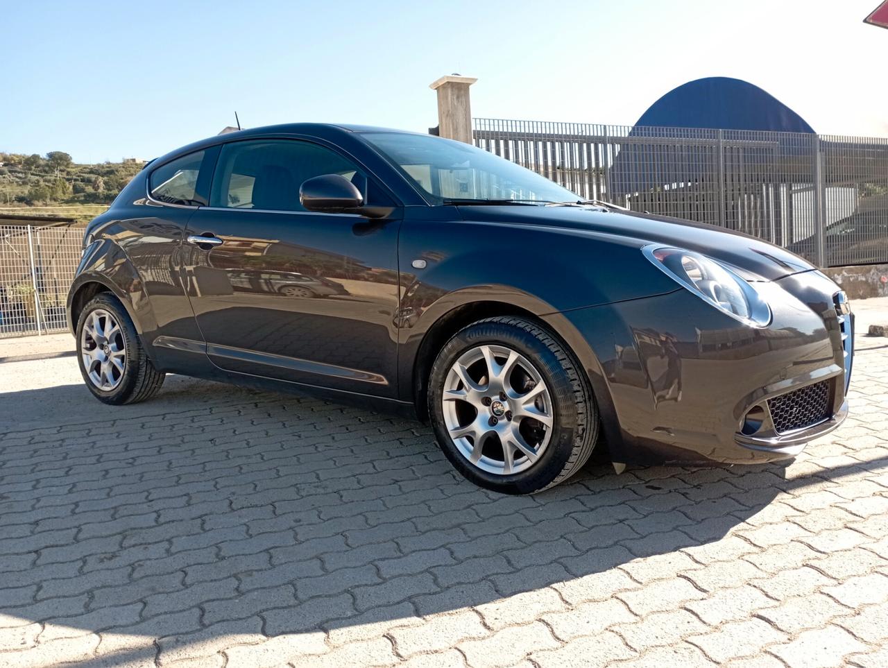 Alfa Romeo MiTo 1.3 JTDm 85 CV S&S Distinctive