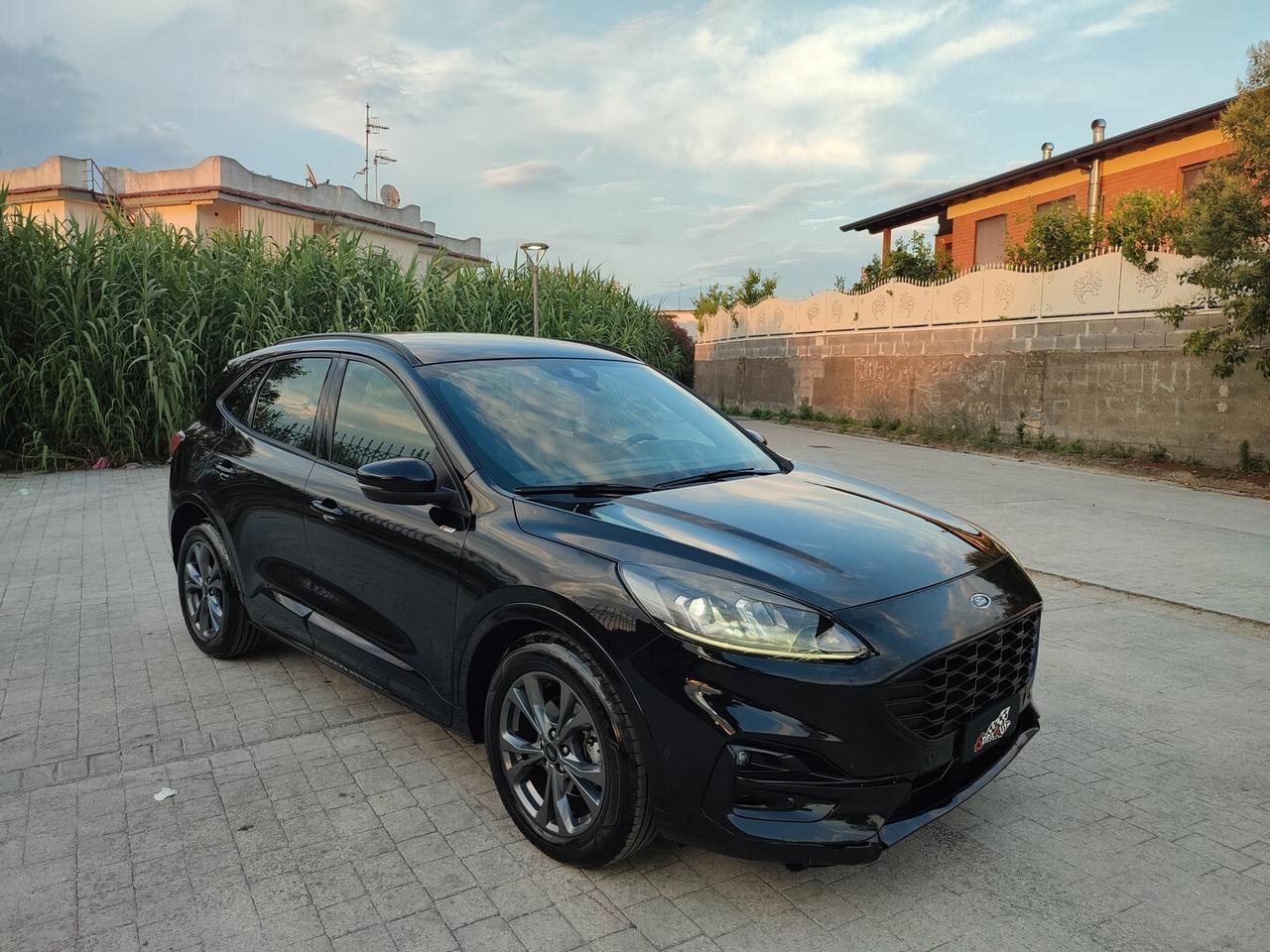 Ford Kuga ST LINE AUTOMATIK F1 2.0 TDI 120 CV 2WD TELECAMERA NAVIGATORE
